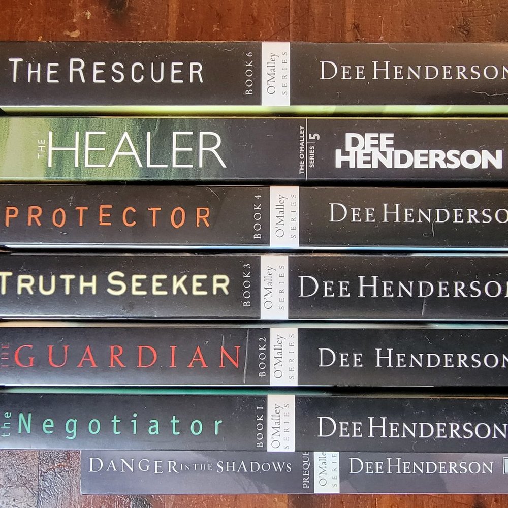 O'Malley Series by Dee Henderson w/Prequel